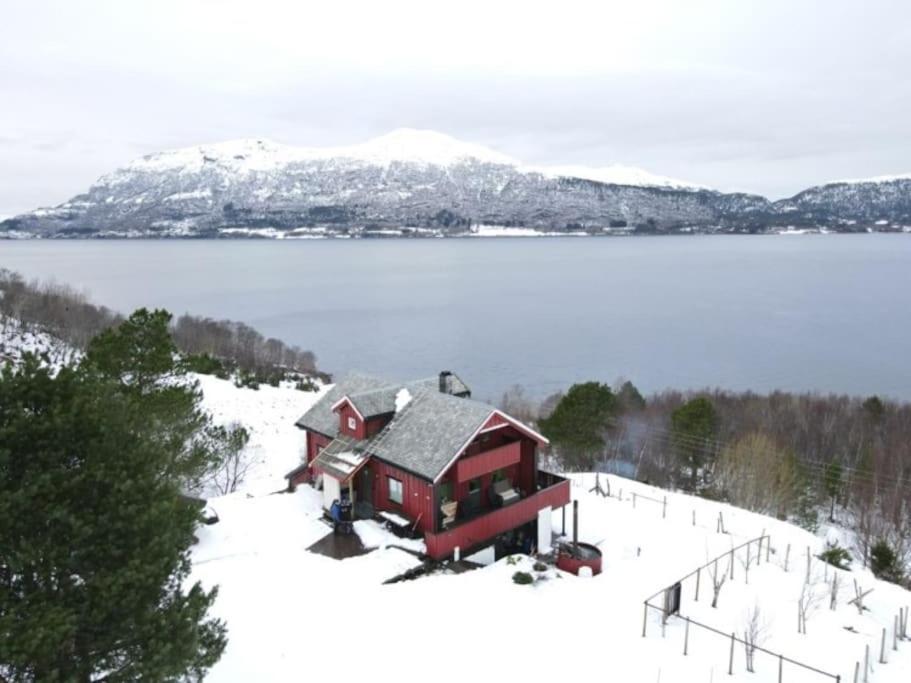 Villa Rekdal Vestnes Exterior foto