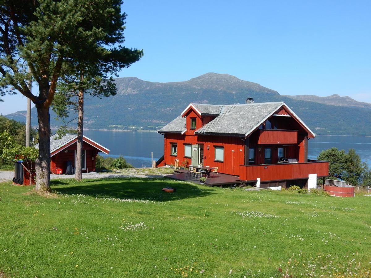 Villa Rekdal Vestnes Exterior foto